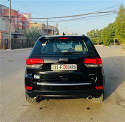 جیپ گراند شیرۆکی